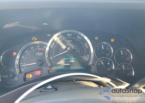 2005 Cadillac Escalade Esv z USA, uszkodzony, nr VIN 3GYFK66N05G198098